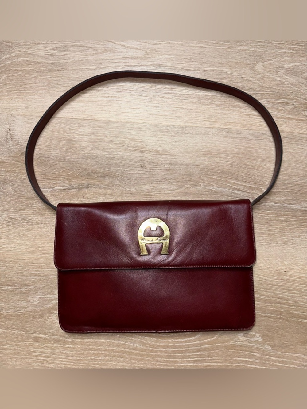 Vintage 70’s/80’s Etienne Aigner leather shoulder bag/clutch